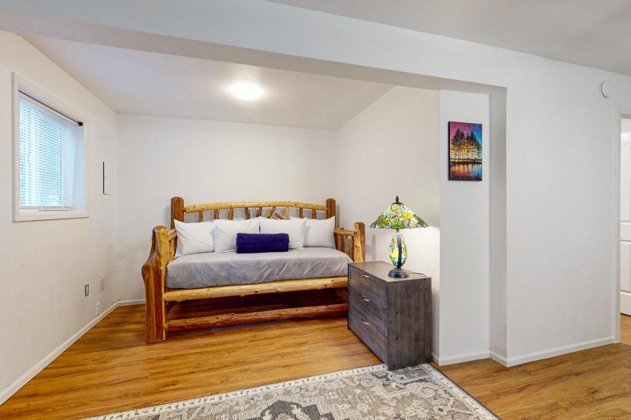 Woodbine Way Retreat Villa Белингам Екстериор снимка